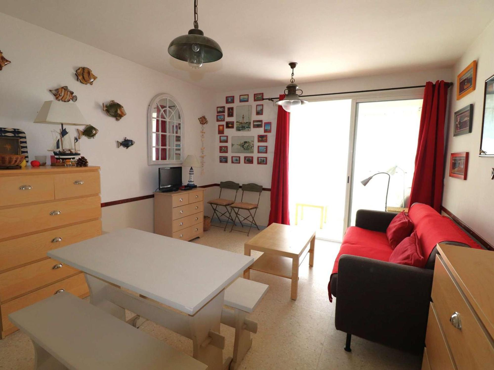לה-גרו-דו-רואה Studio Confortable 3/4 Pers, 100M Plage, Parking Prive Au Grau-Du-Roi - Fr-1-307-20 מראה חיצוני תמונה